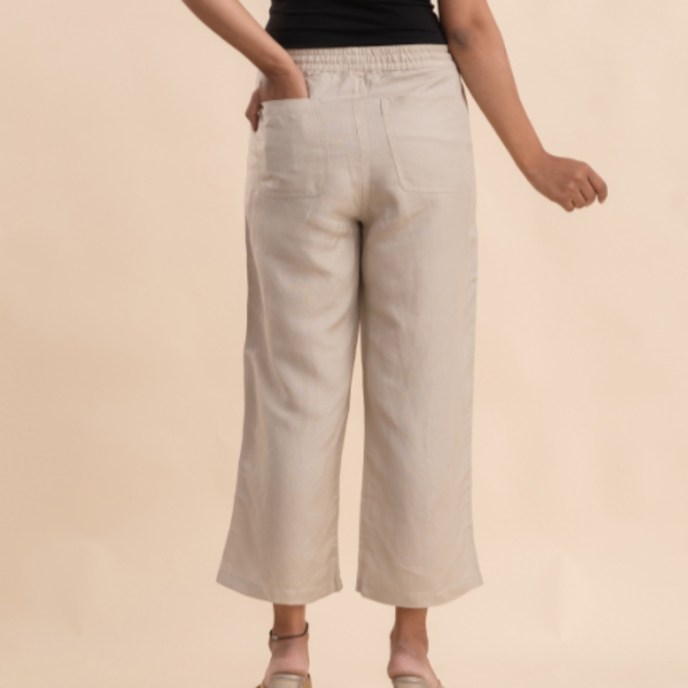 KHAKI LINEN WIDE LEG CAPRI WITH DRAWSTRING FOR ULTIMATE COMFORT - Picture 2 of 4